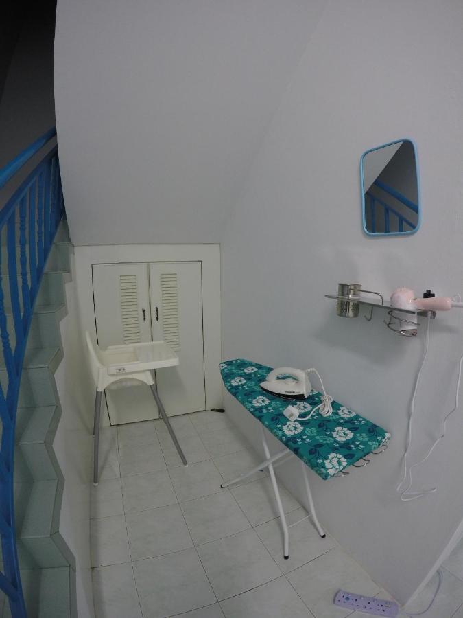 Little Blue House Kemaman Guesthouse Chukai 외부 사진