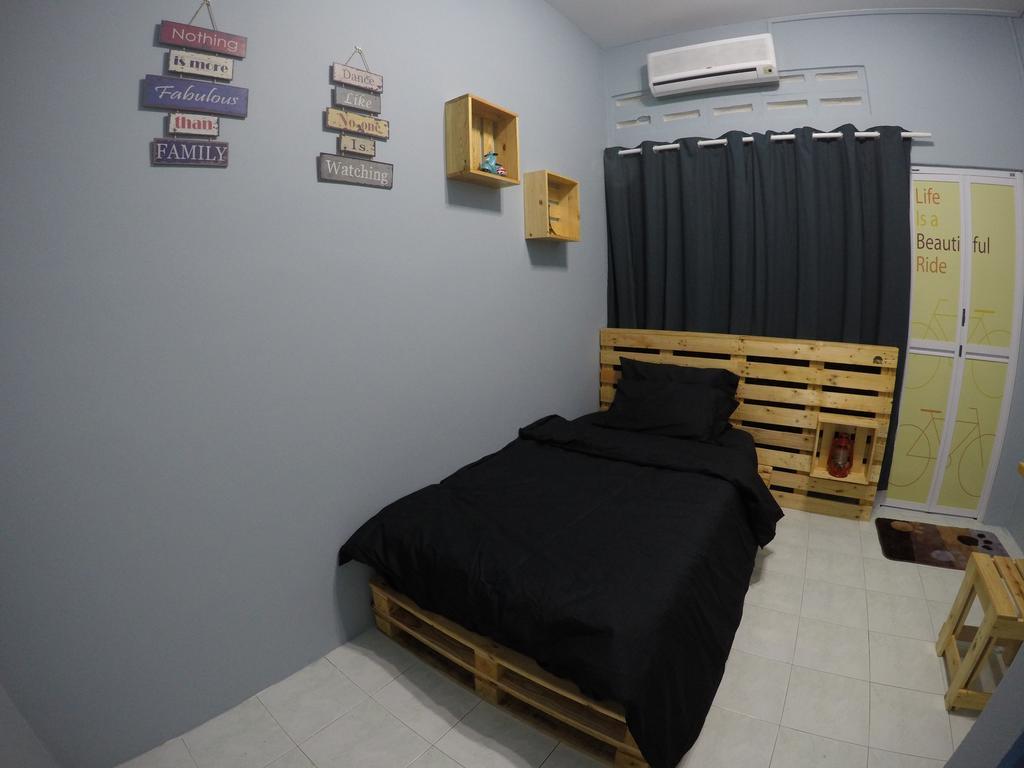 Little Blue House Kemaman Guesthouse Chukai 외부 사진